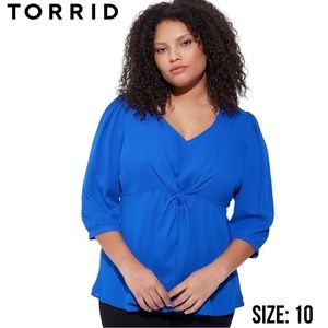 NWT Torrid Georgette Tie-Front Blouse - Size: M (10)